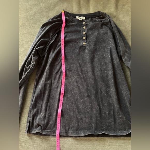 Long Sleeve Mineral Wash Dark Grey Henley Shirt - Picture 6 of 8